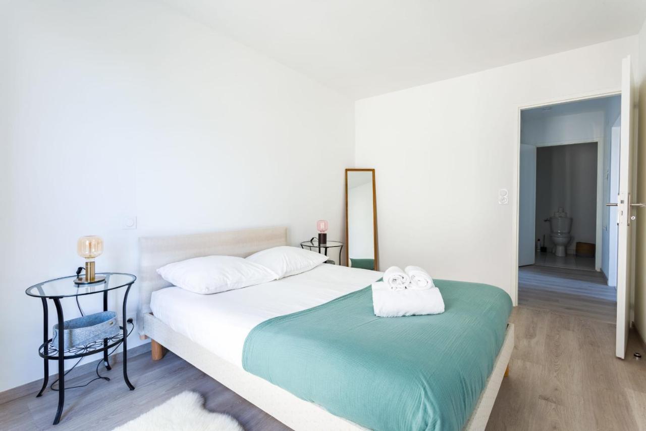 Le Rio, Appartement Avec Terrasse & Parking Rennes Bagian luar foto