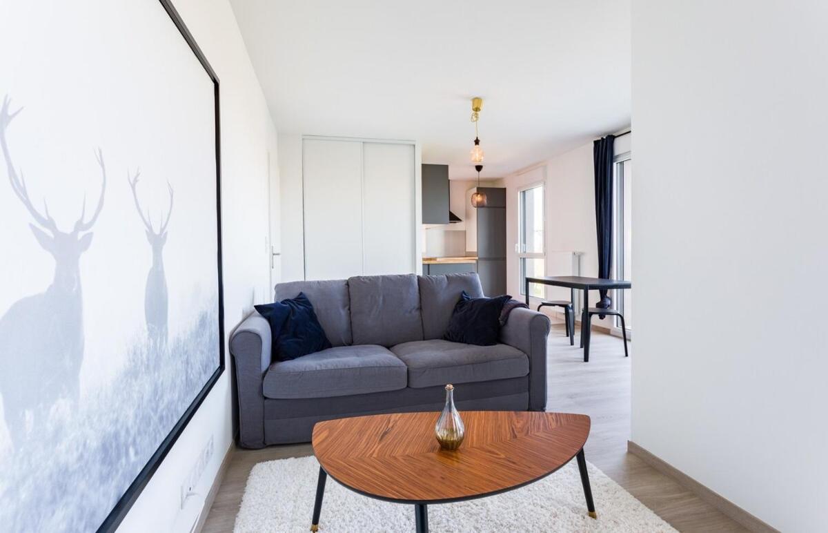 Le Rio, Appartement Avec Terrasse & Parking Rennes Bagian luar foto
